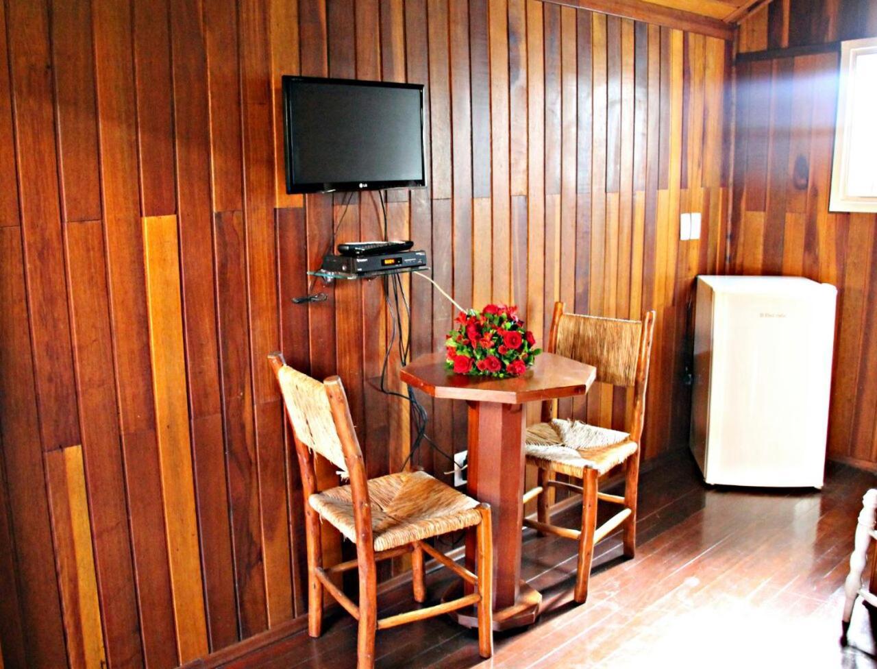 Pousada Casa Amarela Piracaia Ngoại thất bức ảnh